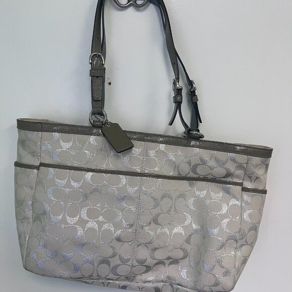 Coach Shoulder Bag C1175-F17724 in Silver - Picture 2 of 5